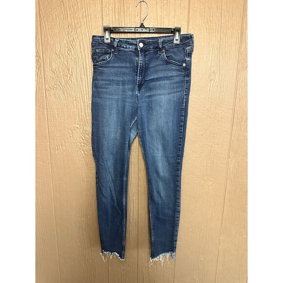 GAP Denim Dark Wash Skinny Jeans High Rise Size 12/31R‎ Distressed Universal - Picture 1 of 6